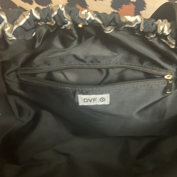 Diane Von Furstenberg x Target Collab Vintage Weave Neutral Tote Bag - Picture 5 of 7